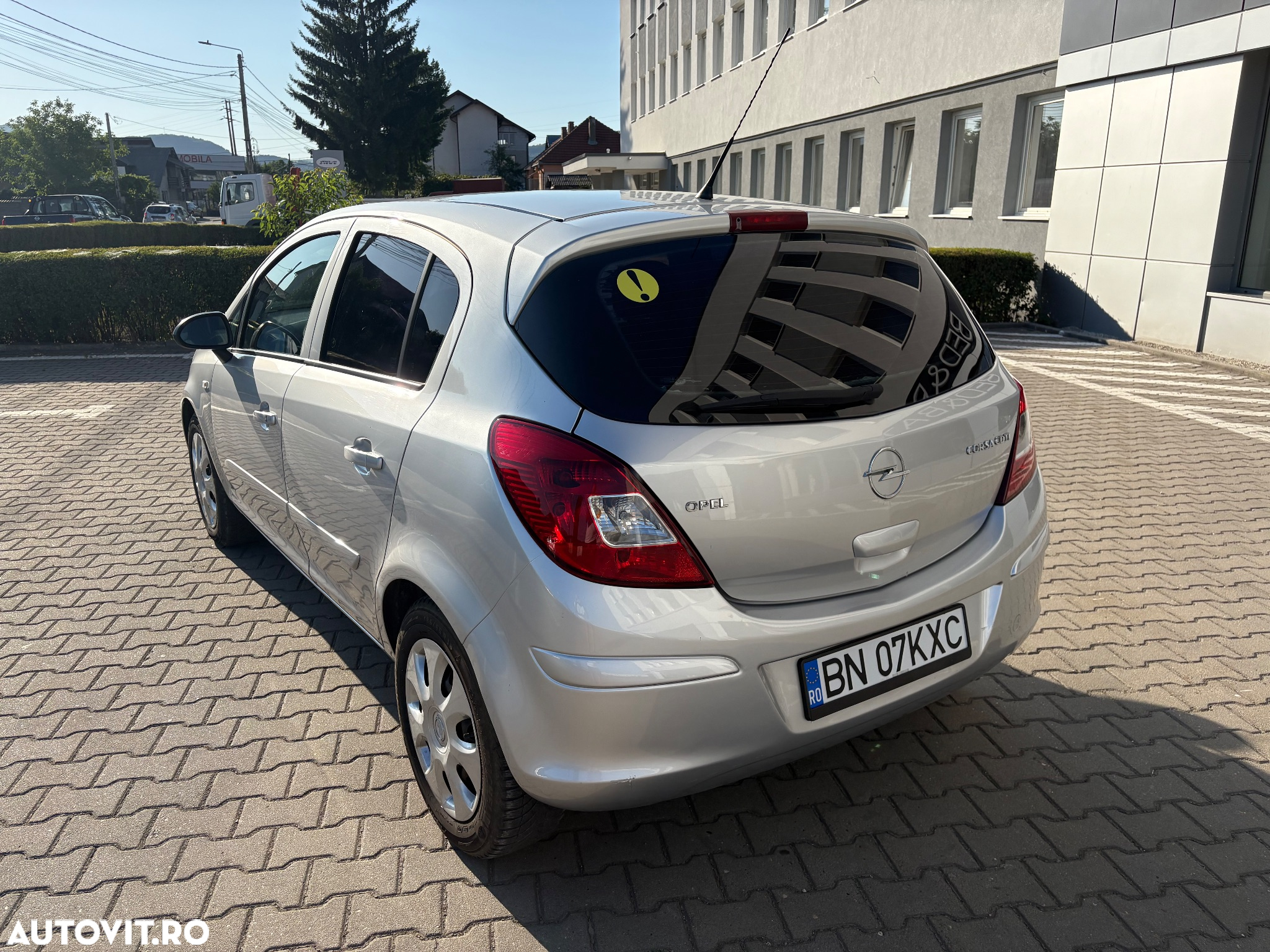 Opel Corsa 1.3 CDTI Enjoy - 3