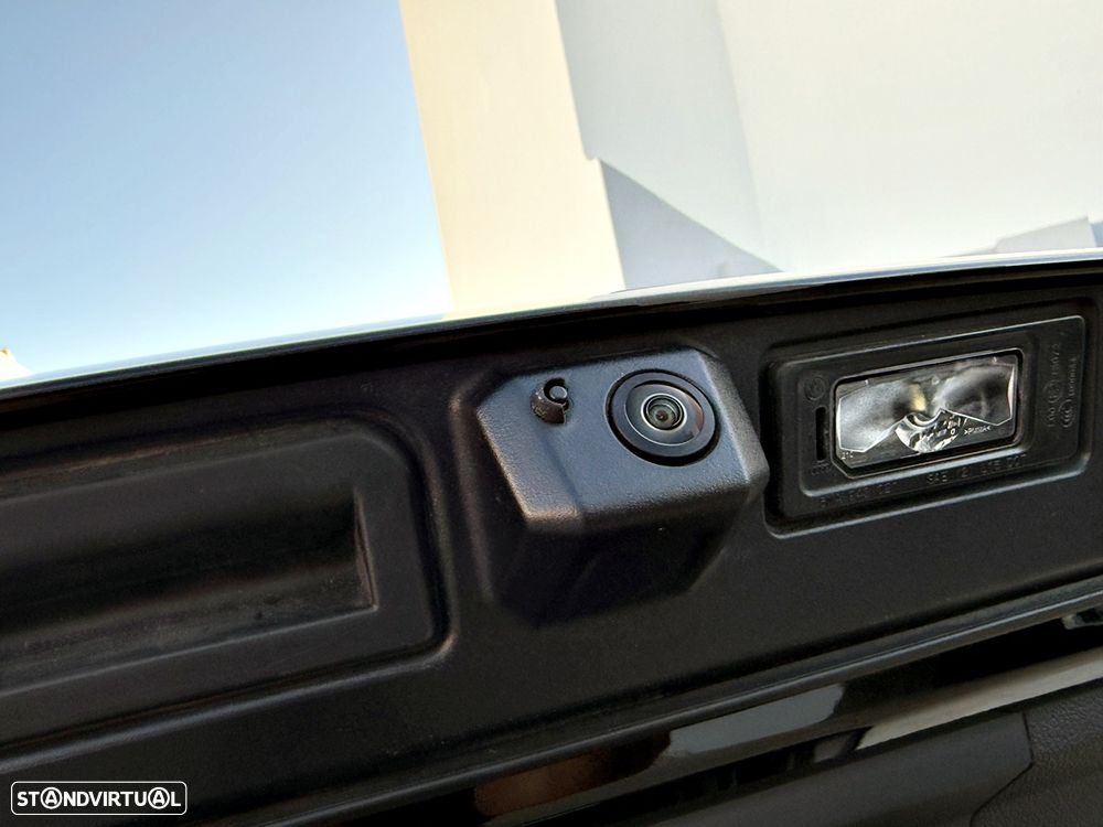 Porsche Panamera 4 E-Hybrid - 34