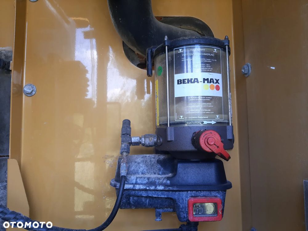 Caterpillar 320F - 17