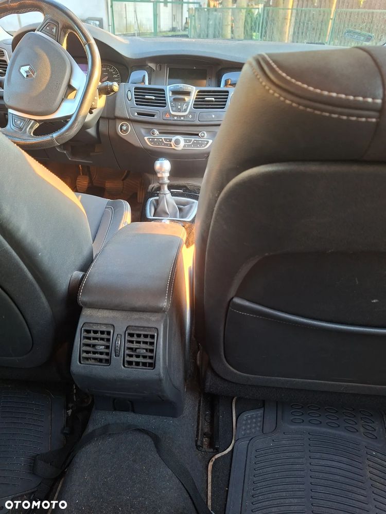 Renault Laguna 2.0 dCi Bose Edition - 12
