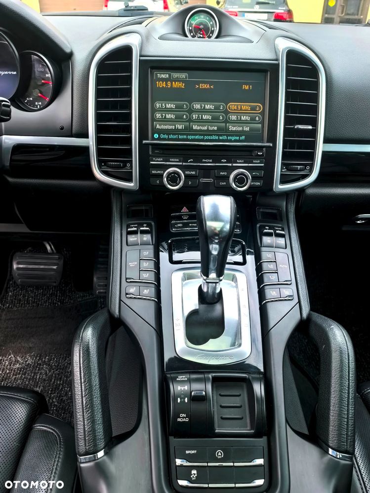 Porsche Cayenne Platinum Edition - 20