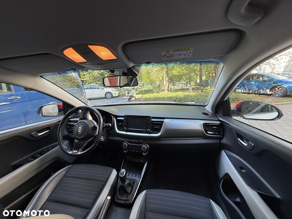 Kia Stonic 1.0 T-GDI M - 4