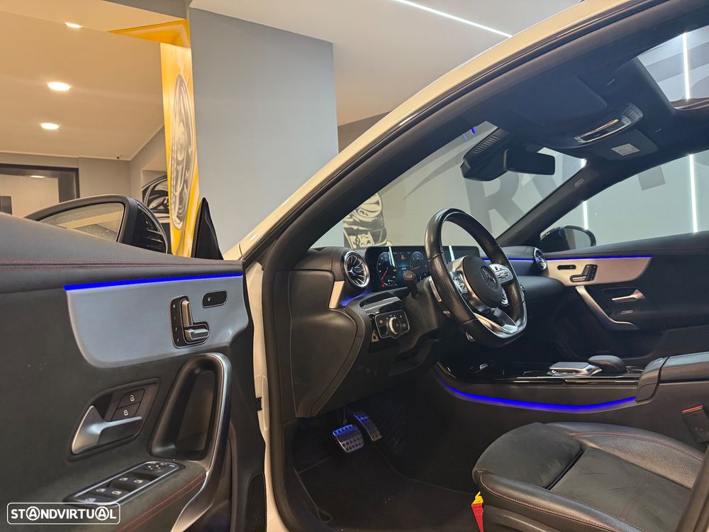 Mercedes-Benz CLA 200 d Shooting Brake 8G-DCT AMG Line - 11