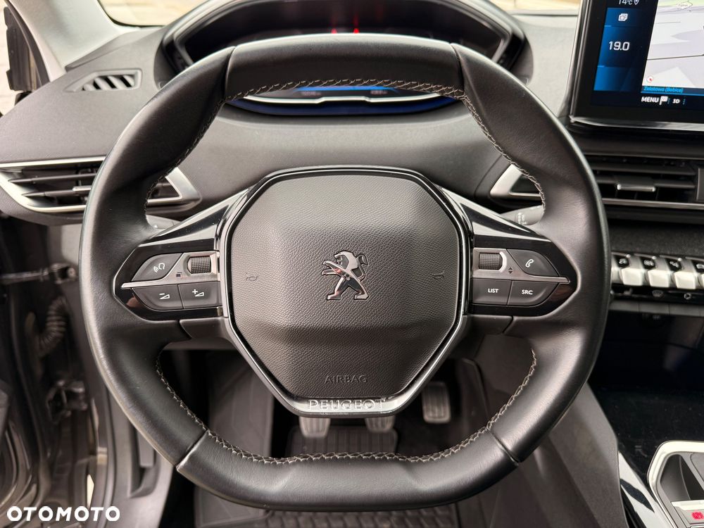 Peugeot 3008 1.5 BlueHDi Allure S&S - 32