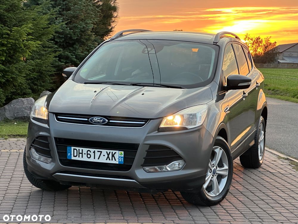 Ford Kuga 2.0 TDCi FWD Titanium - 19