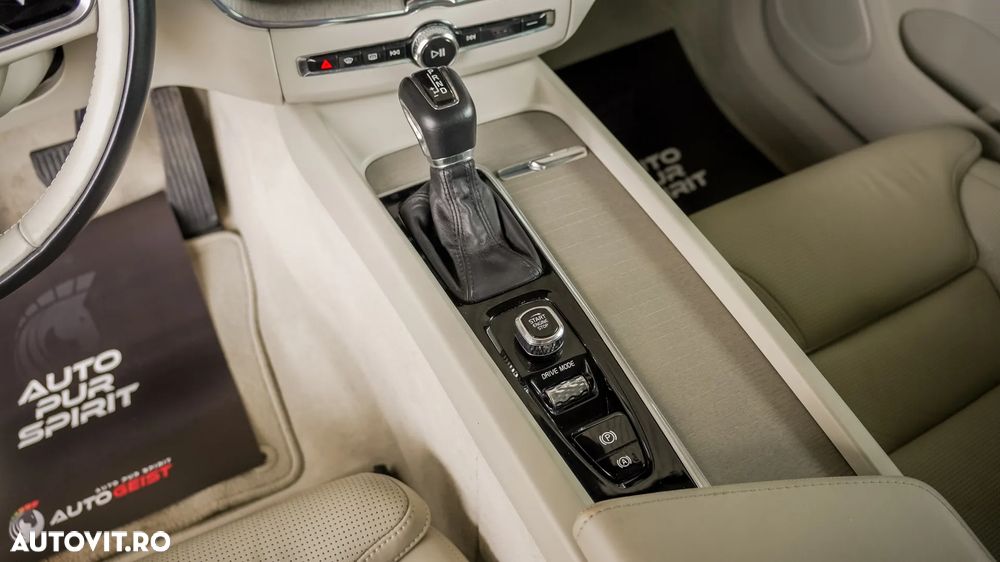 Volvo XC 60 D4 AWD Inscription - 21