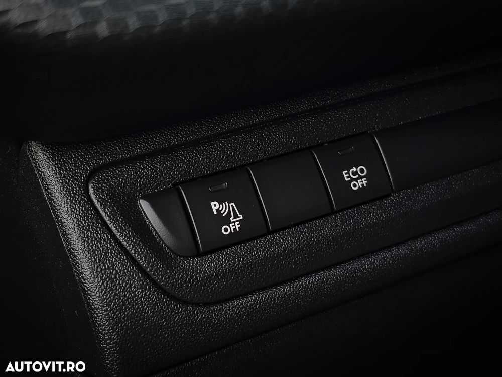 Peugeot 2008 - 38