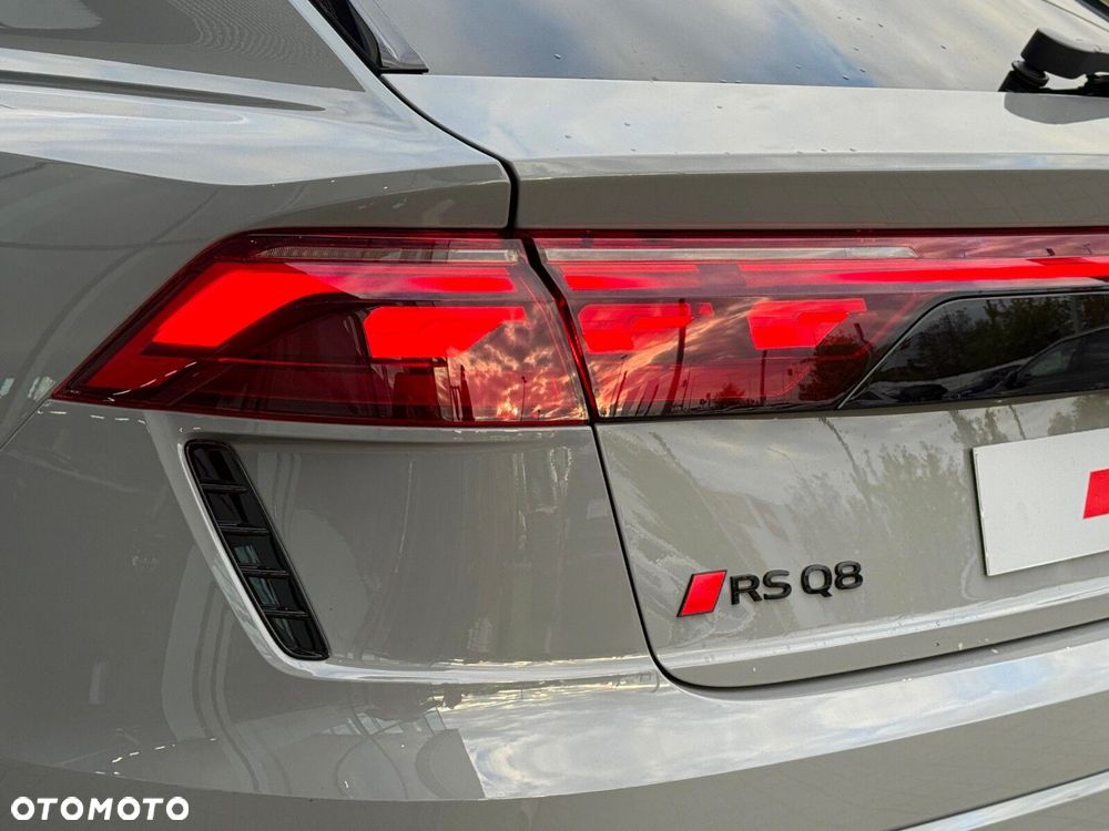 Audi RS Q8 - 17