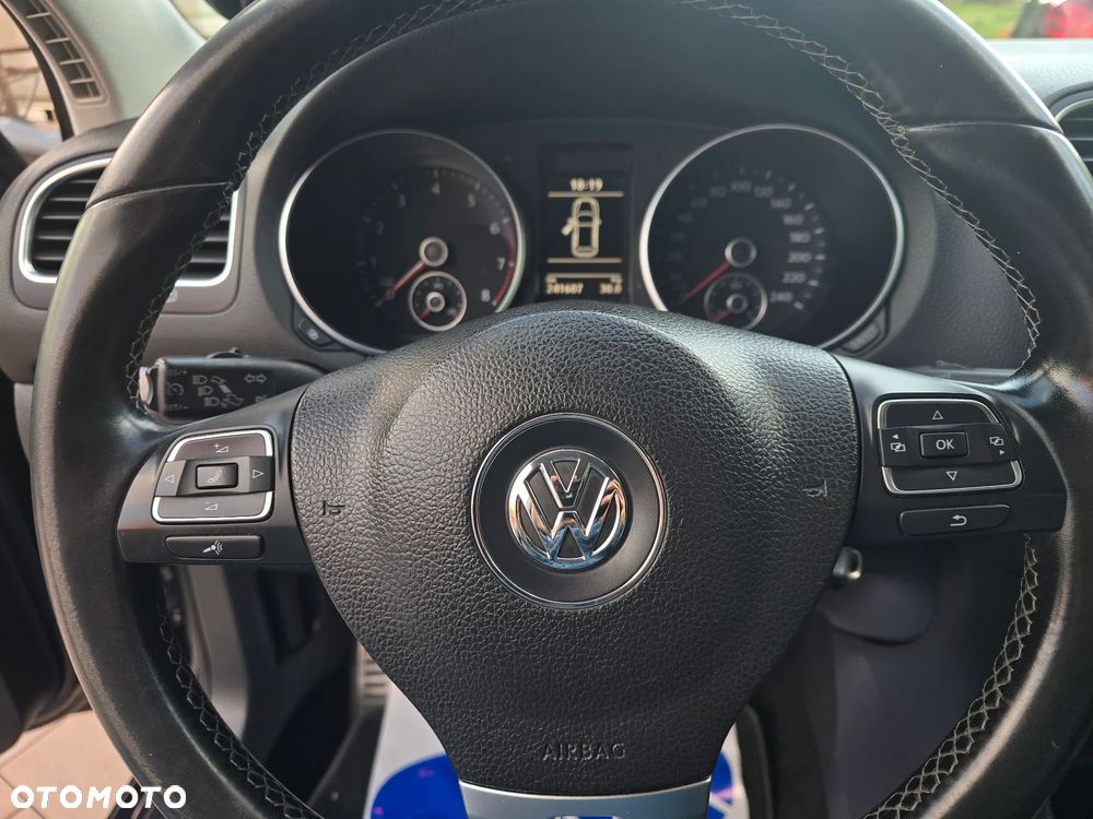 Volkswagen Golf 1.2 TSI Style - 27