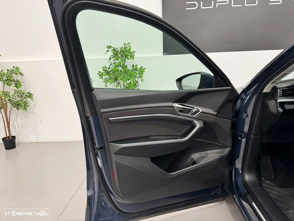 Audi Q8 e-Tron Sportback 55 quattro Advanced - 14