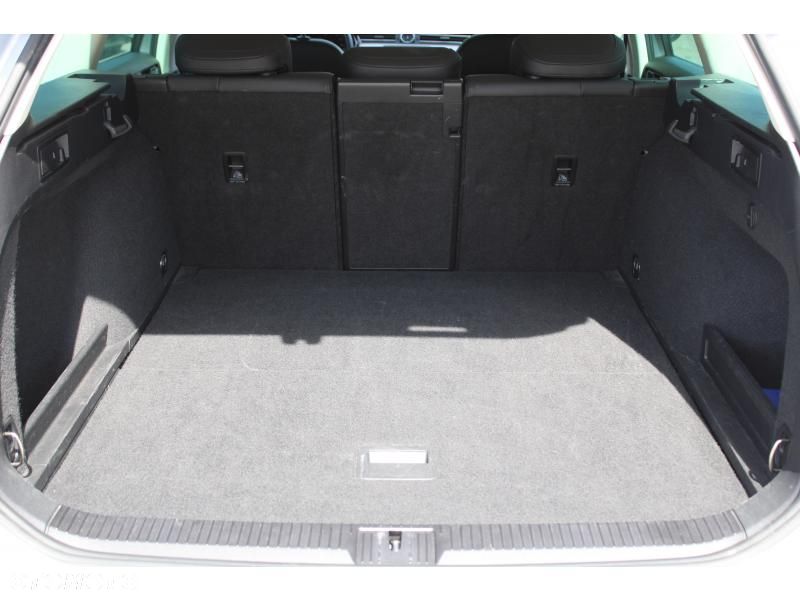 Volkswagen Passat Variant 2.0 TDI BMT Highline DSG - 13