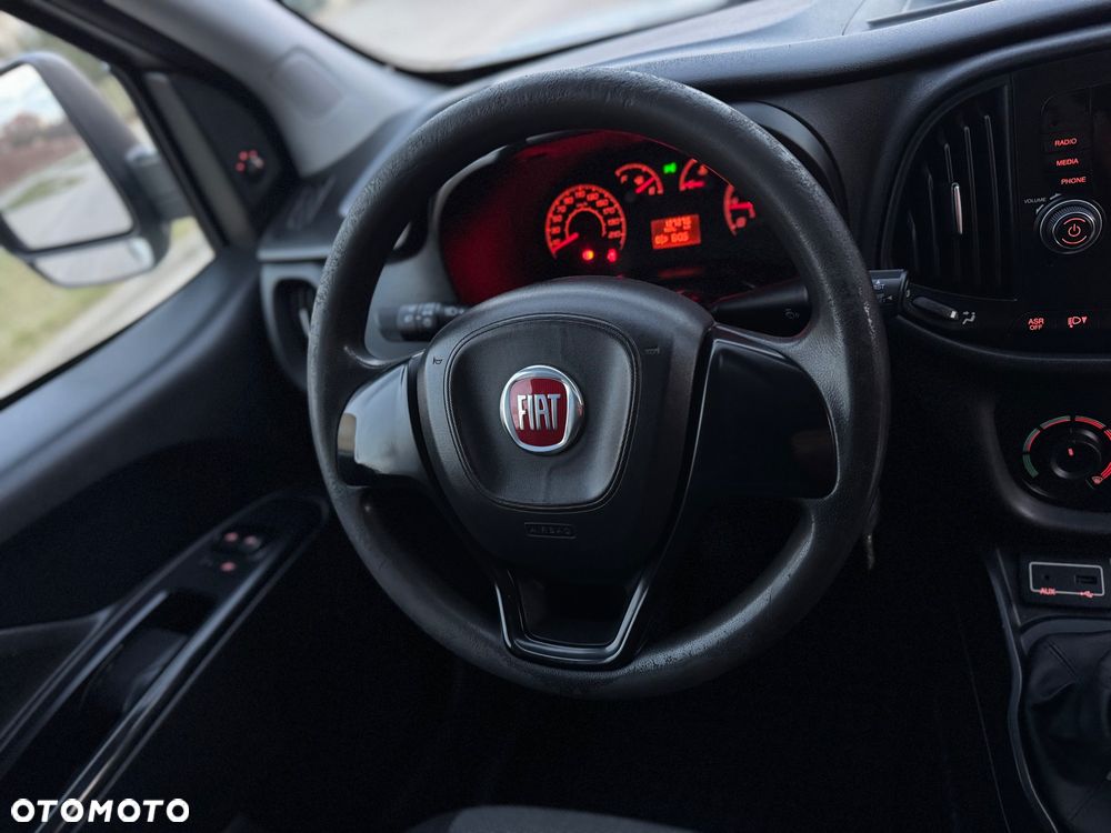 Fiat Doblo - 32