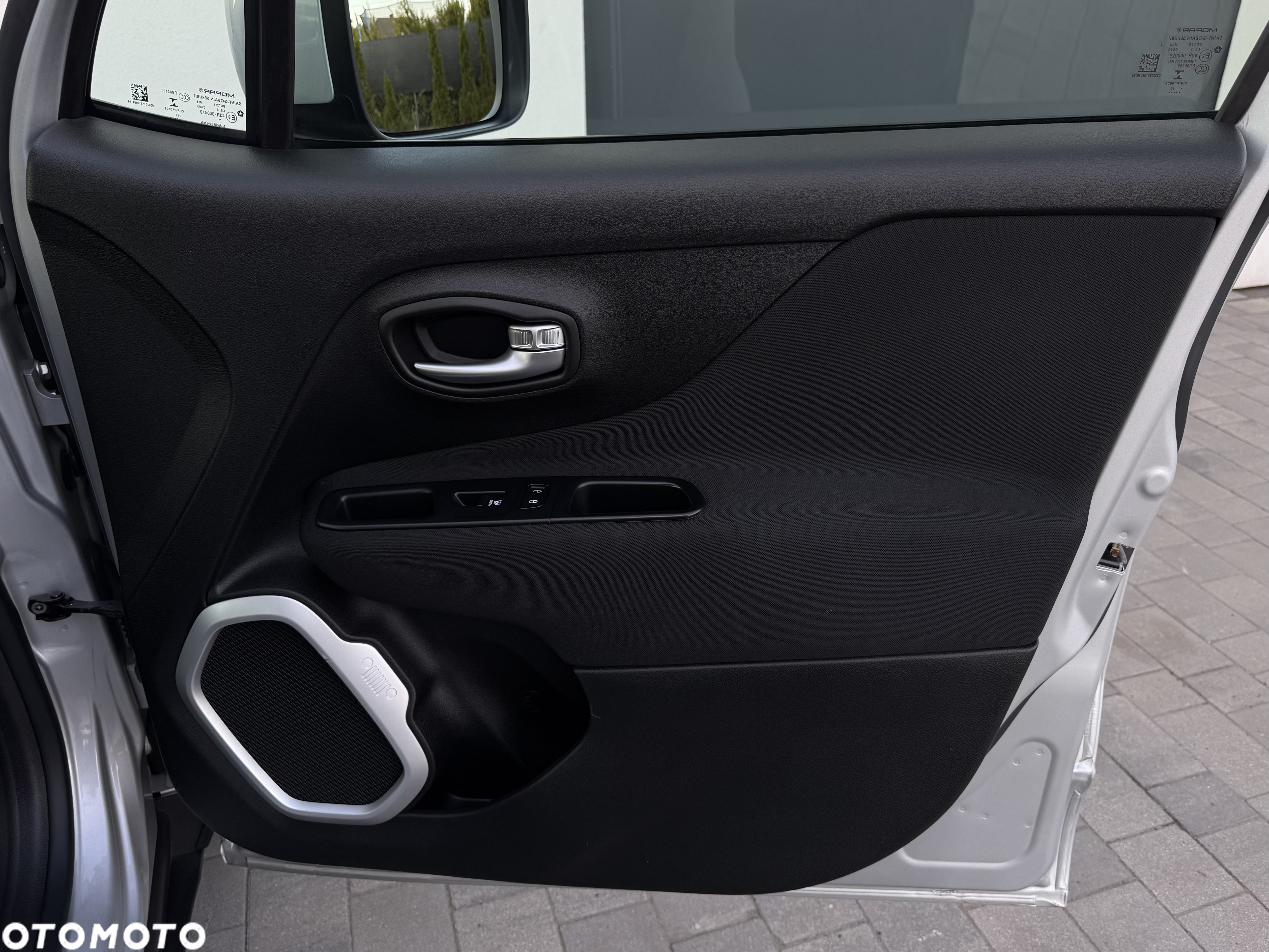 Jeep Renegade 1.6 E-TorQ Longitude FWD - 30