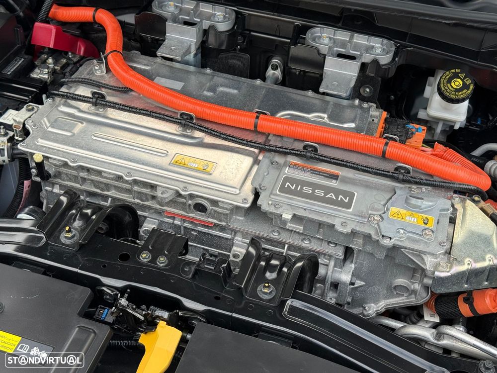 Nissan Ariya 63 kWh Advance Carr. 22kW + Teto Panorâmico - 47