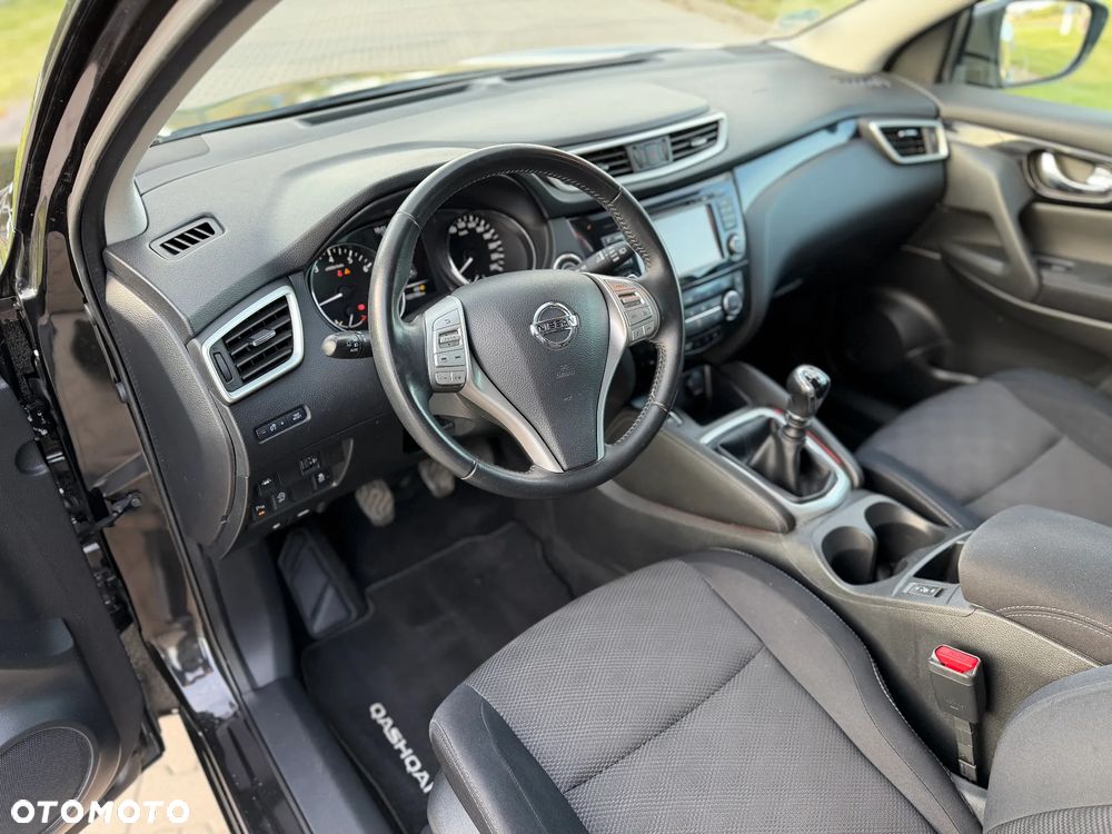 Nissan Qashqai 1.6 DIG-T N-Tec - 26