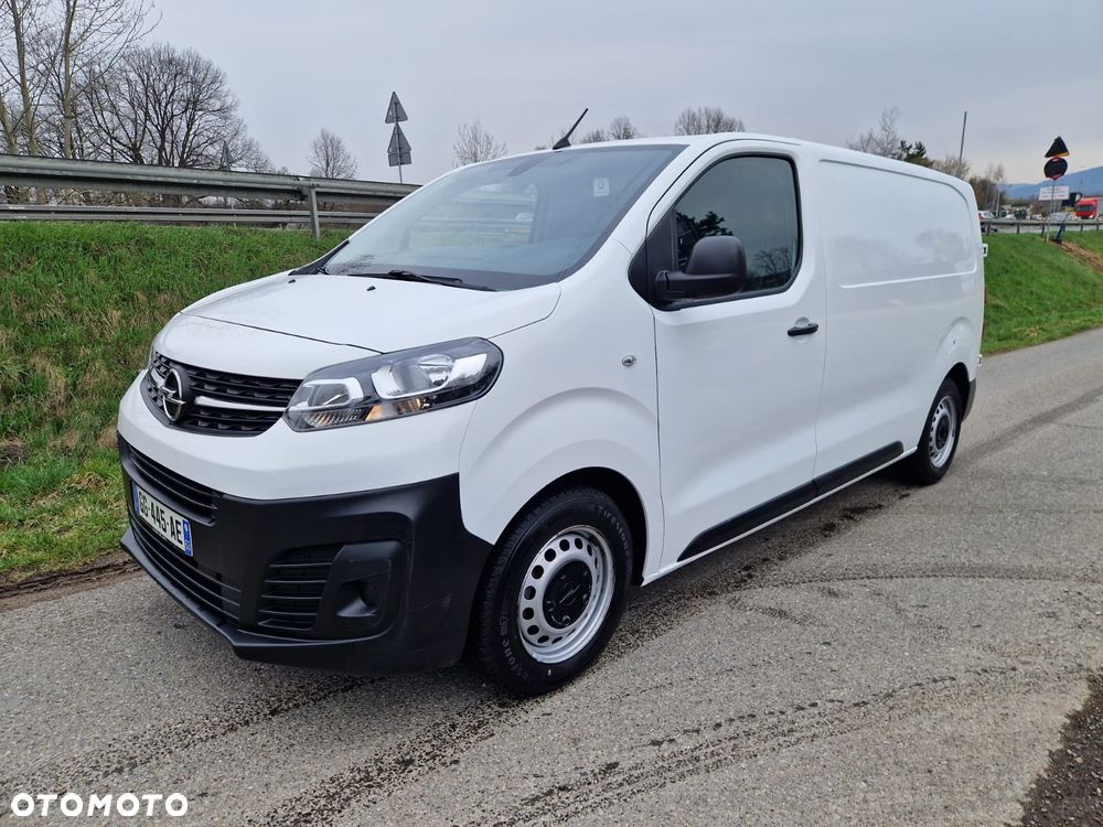 Opel Vivaro - 1