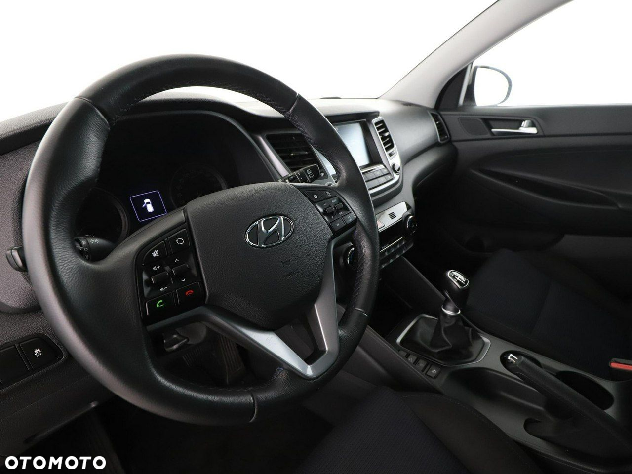 Hyundai Tucson 1.7 CRDI BlueDrive Style 2WD - 14