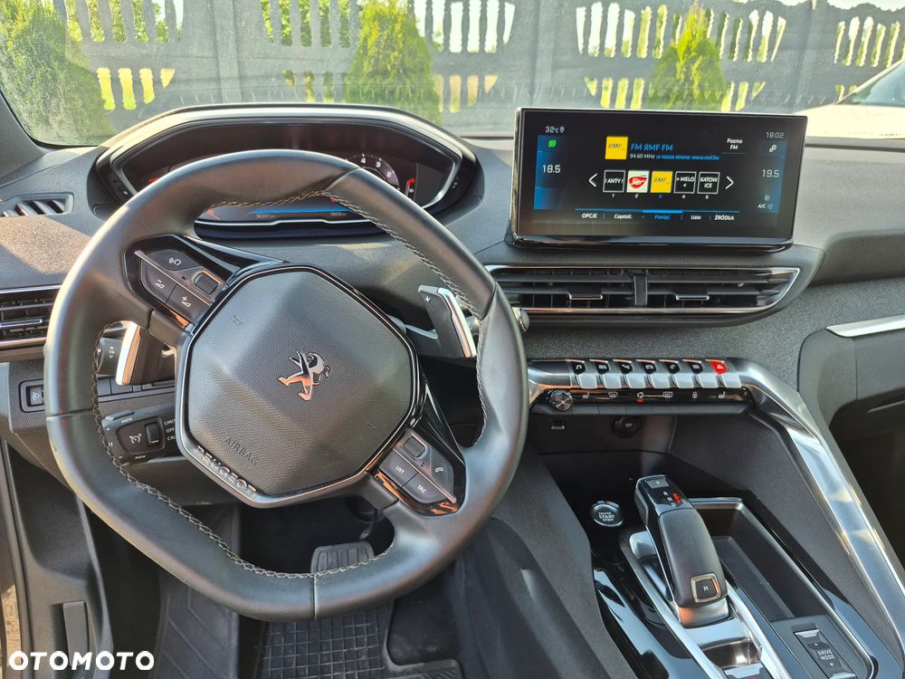 Peugeot 3008 1.2 PureTech Allure S&S EAT8 - 9