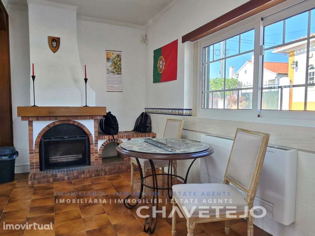 Encantadora casa de campo composta por 3 quartos , varios anexos e ... - Grande imagem: 5/60