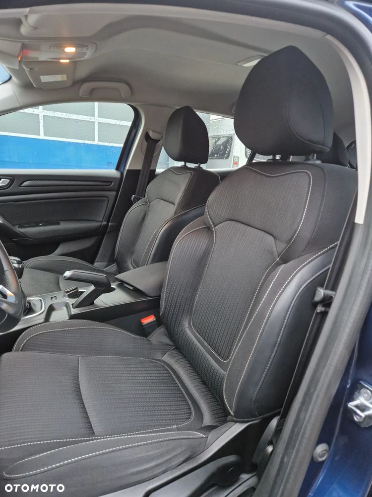 Renault Megane 1.5 Blue dCi Intens - 16