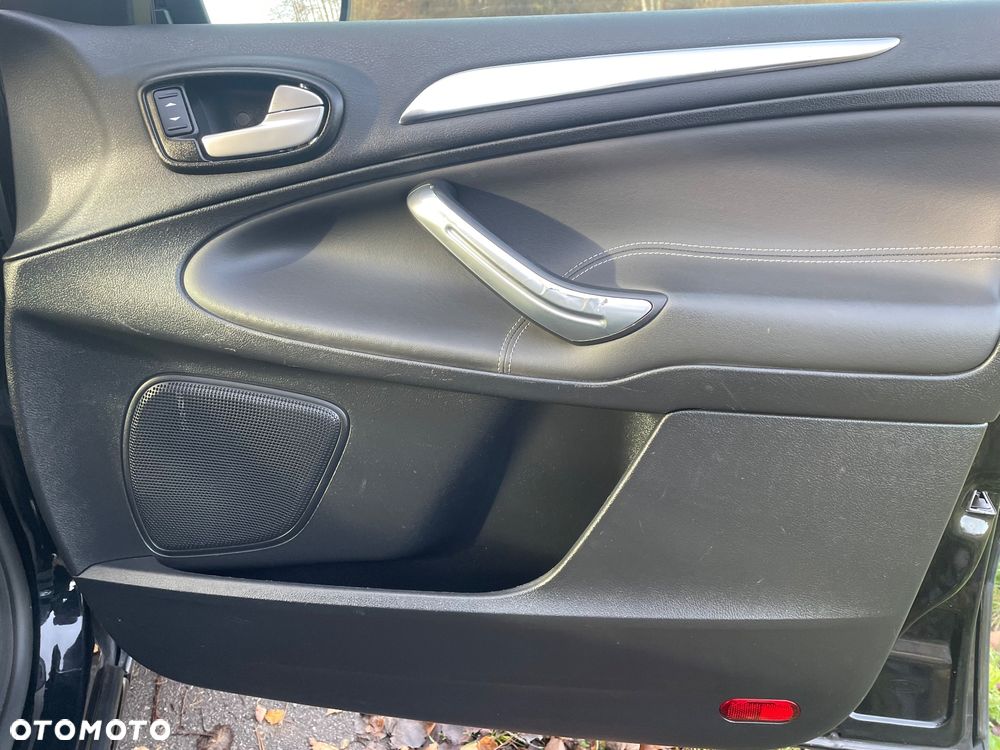 Ford S-Max 2.0 TDCi DPF Business Edition - 20