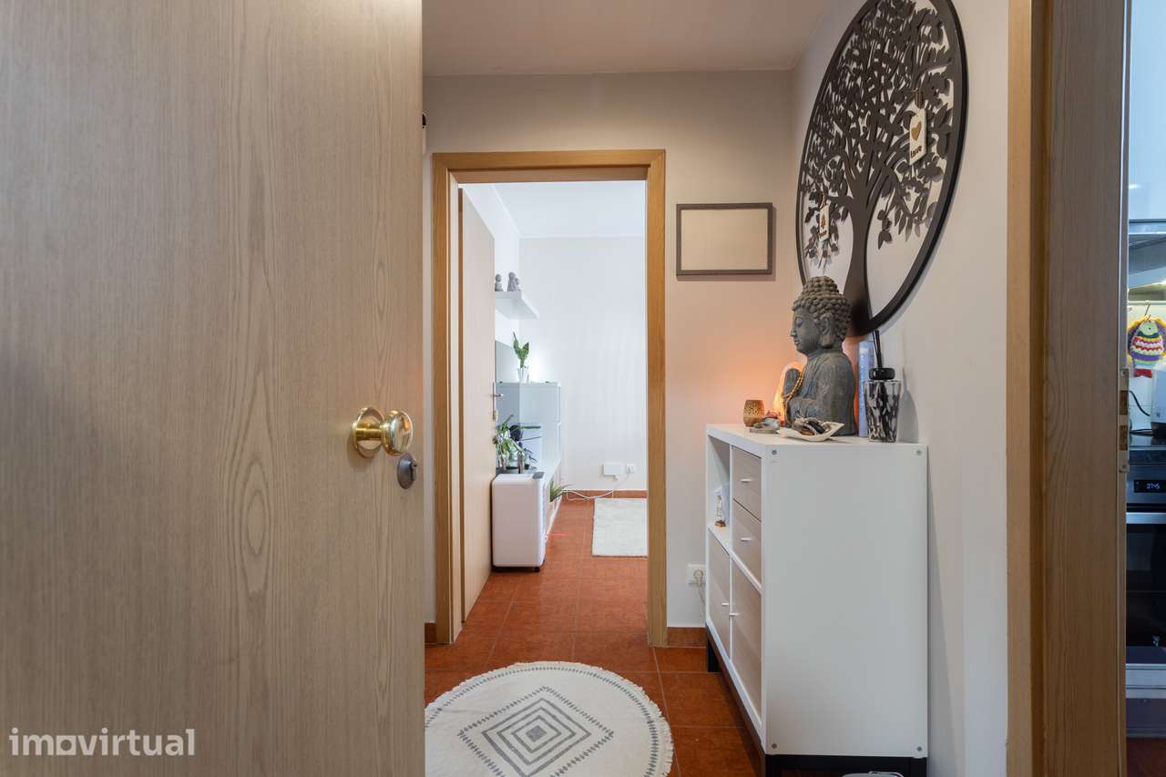 Apartamento T3 com Elevador, Roupeiros Integrados e 91,40 m² em Bom Es - Grande imagem: 5/30