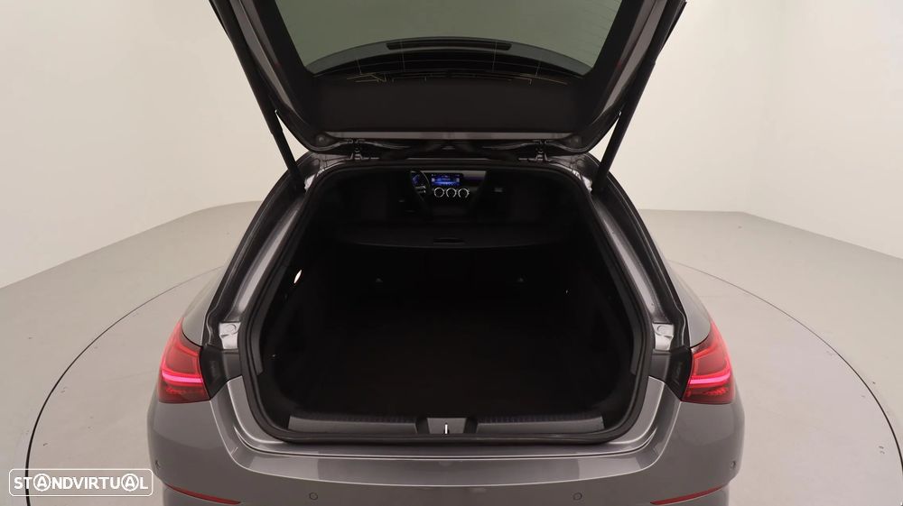 Mercedes-Benz CLA 200 Shooting Brake AMG Line Aut. - 26