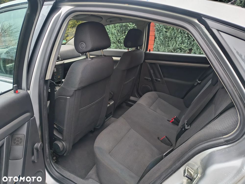 Opel Vectra 2.2 GTS - 16