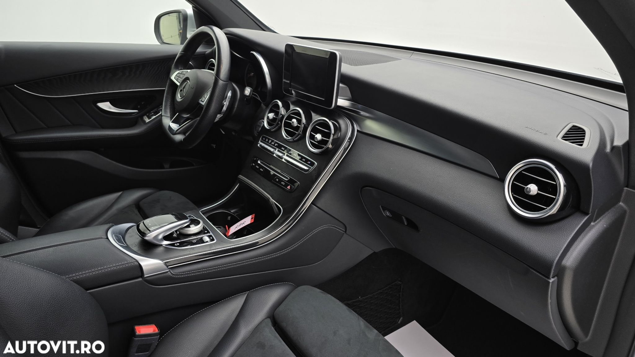 Mercedes-Benz GLC 250 d 4MATIC - 20