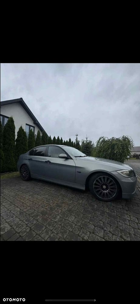 BMW Seria 3 318i - 2