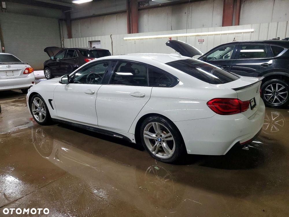 BMW Seria 4 440i M Sport - 5