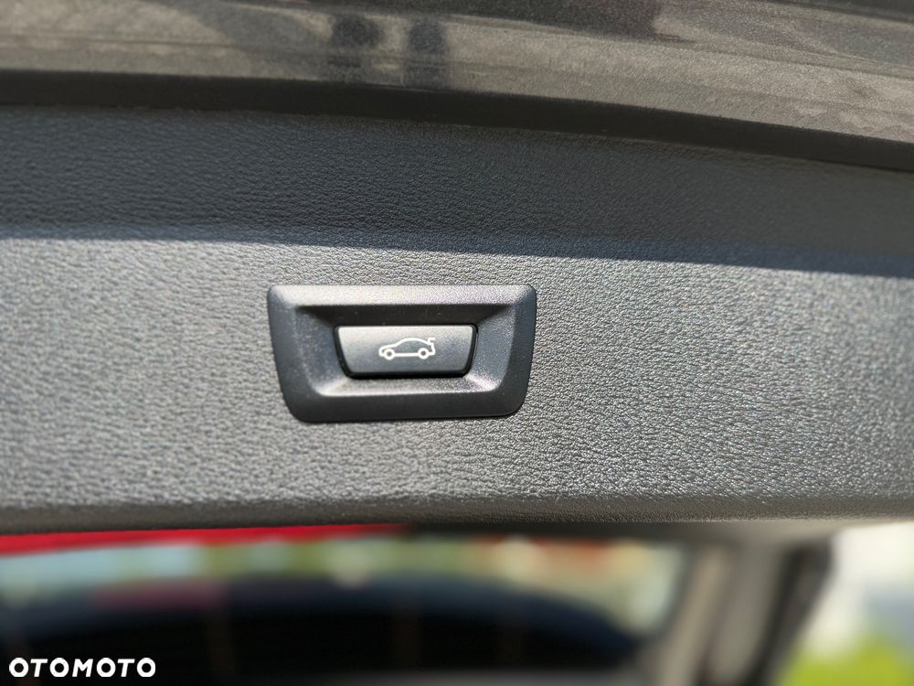 BMW X1 xDrive20d Advantage sport - 12