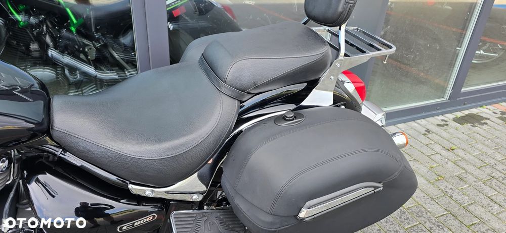 Suzuki VL 800 Volusia - Boulevard C50 - 40