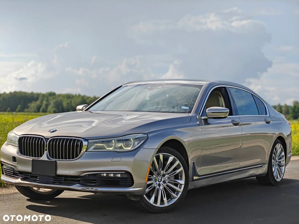 BMW Seria 7 750Li Edition Exclusive - 2