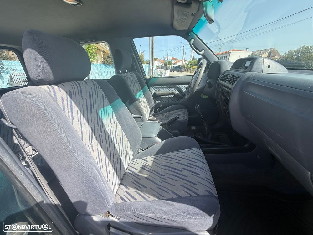 Toyota Land Cruiser 3.0 TD Pack 1 - 15