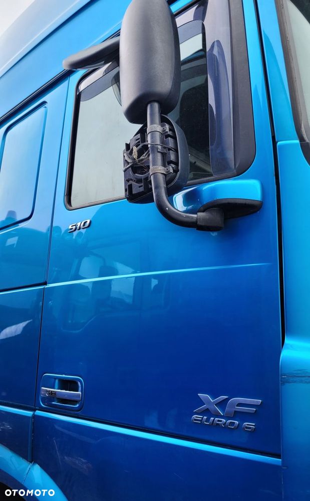 DRZWI KOMPLETNE DAF XF 106 EURO 6 PRAWE DUŻY WYBÓR / RÓŻNE KOLORY / różne kolory - 1