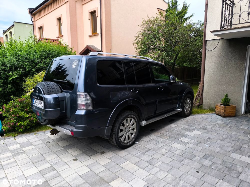 Mitsubishi Pajero 3.2 DID Intense - 16