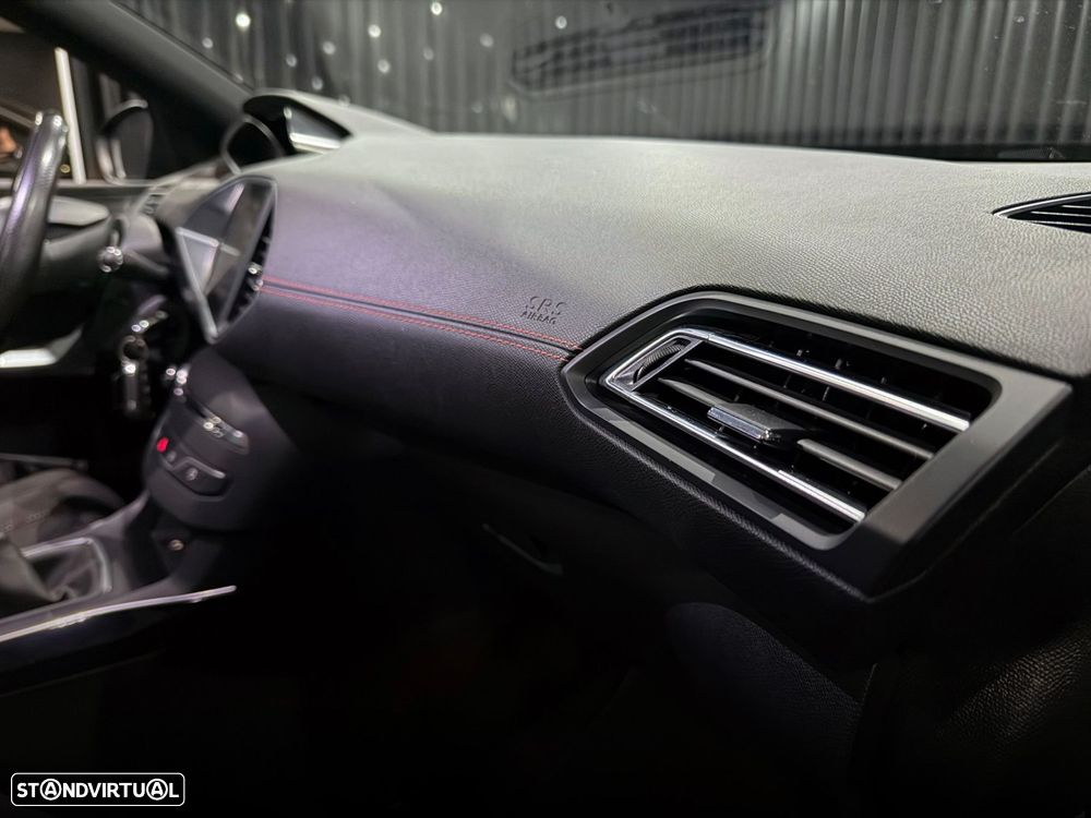 Peugeot 308 SW 1.2 PureTech GT Line - 36