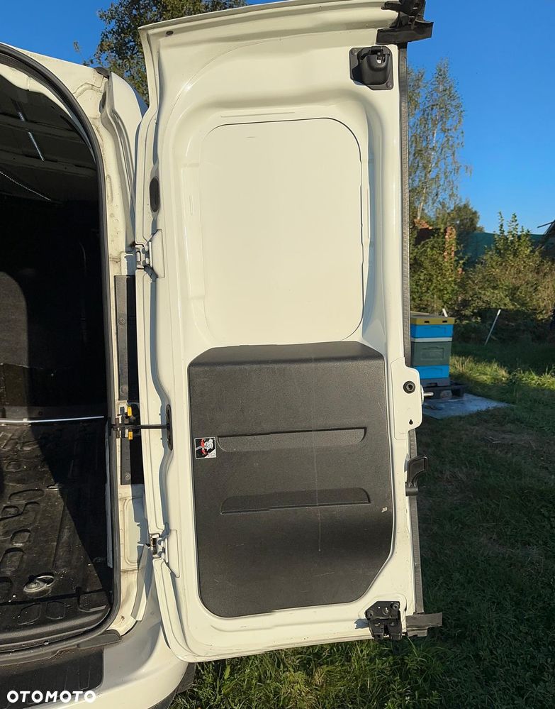 Fiat Doblo - 17