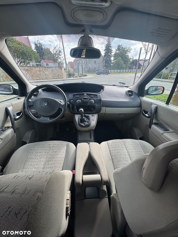 Renault Scenic - 7
