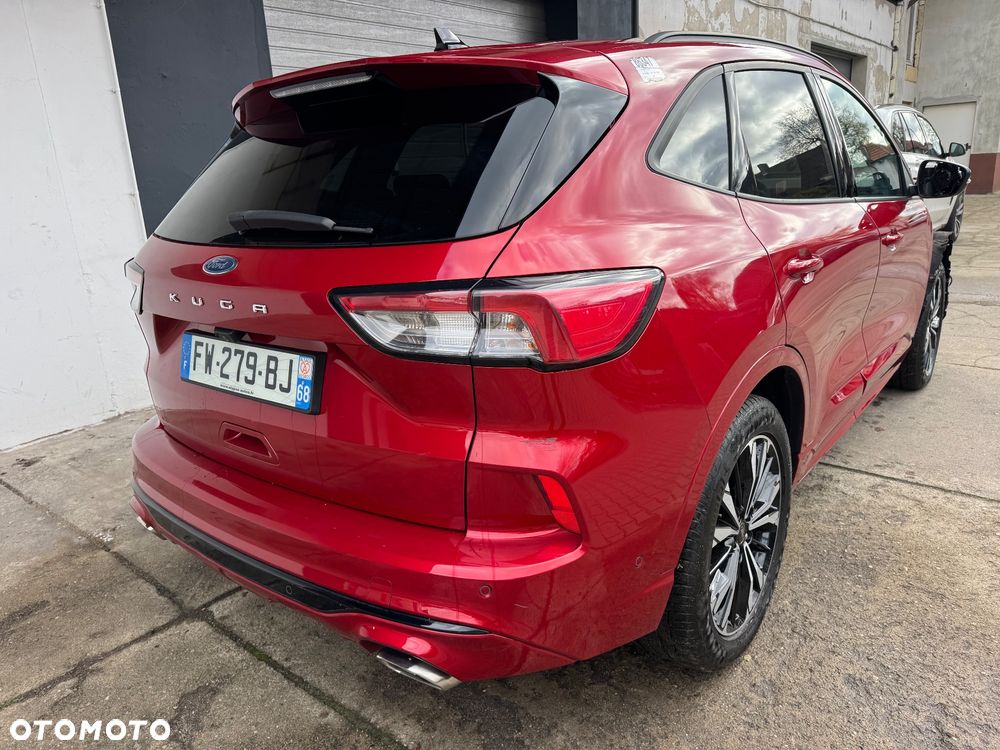 Ford Kuga 1.5 EcoBoost FWD ST-Line X - 36