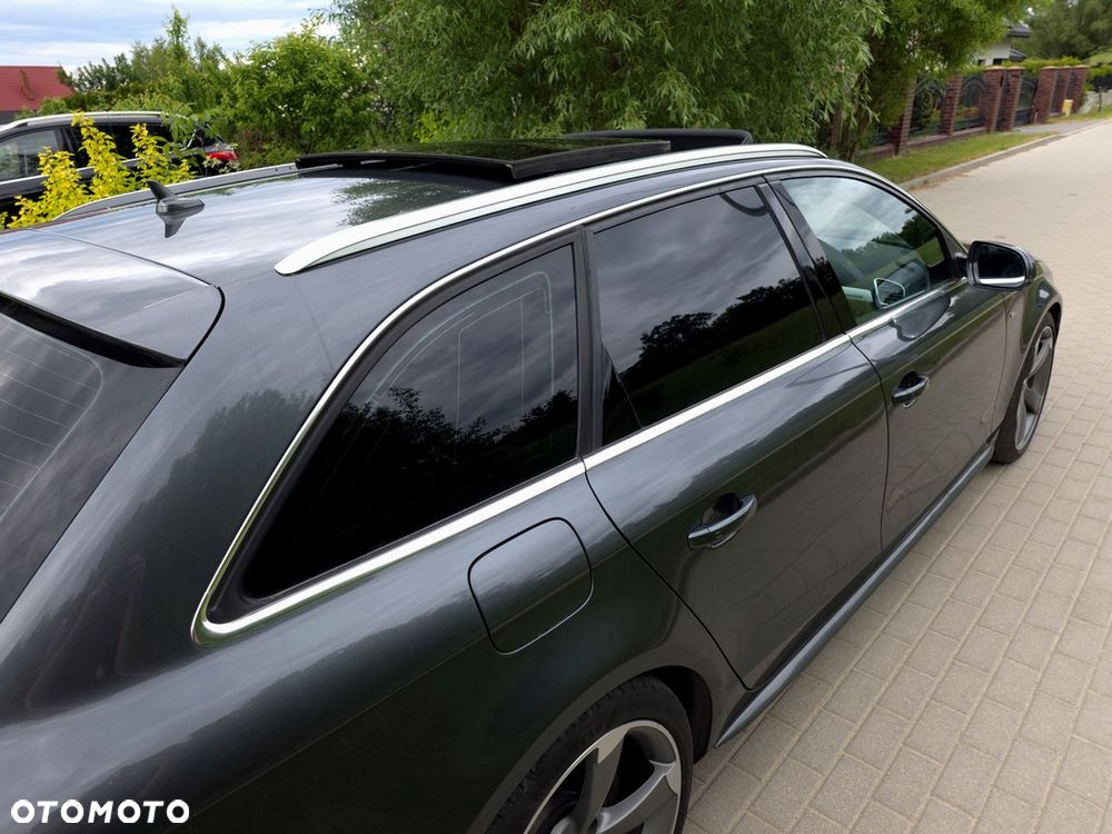 Audi A4 Avant 2.0 TDI Quattro Line S tronic - 29