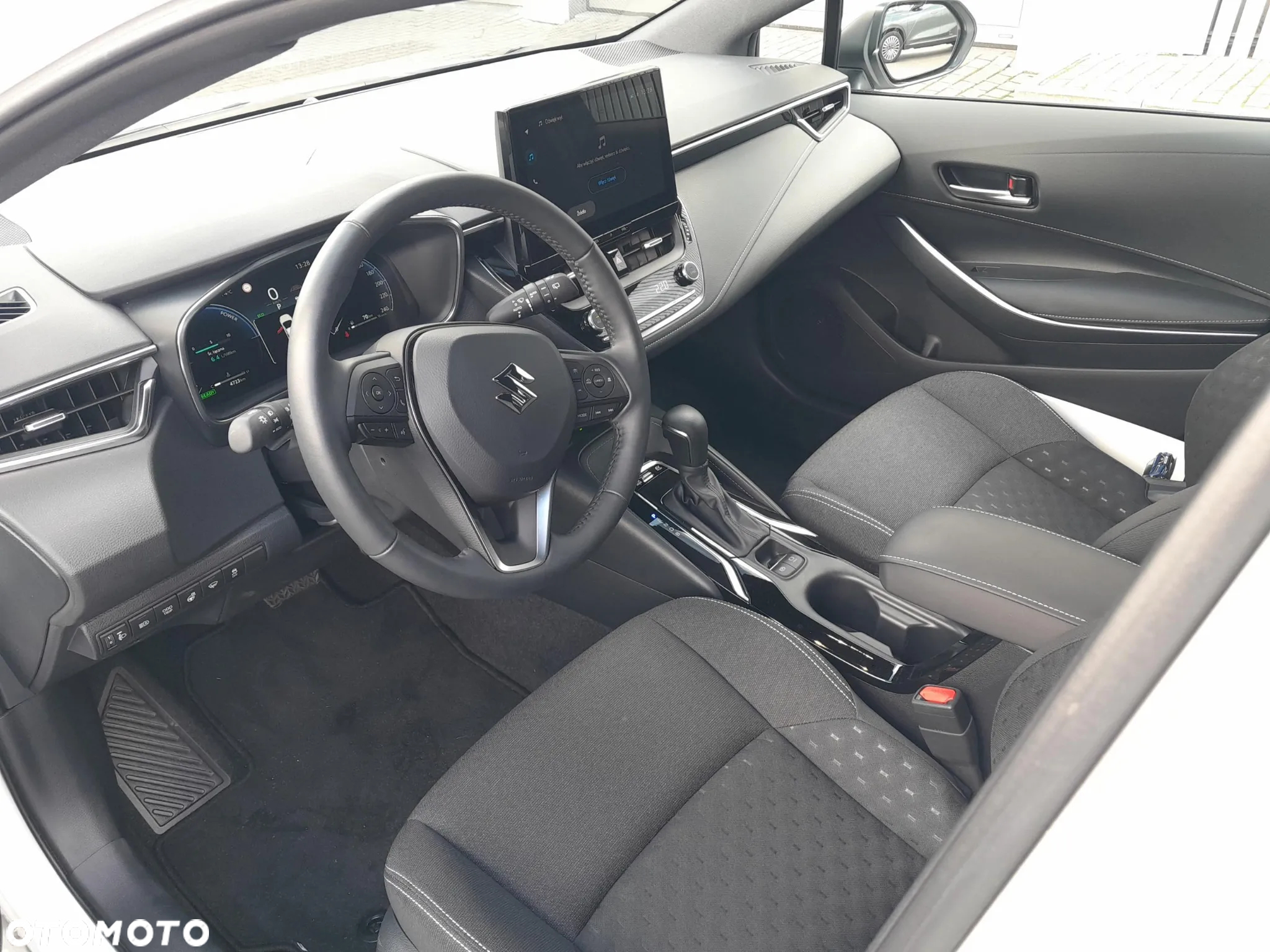 Suzuki Swace 1.8 Hybrid Elegance CVT - 9
