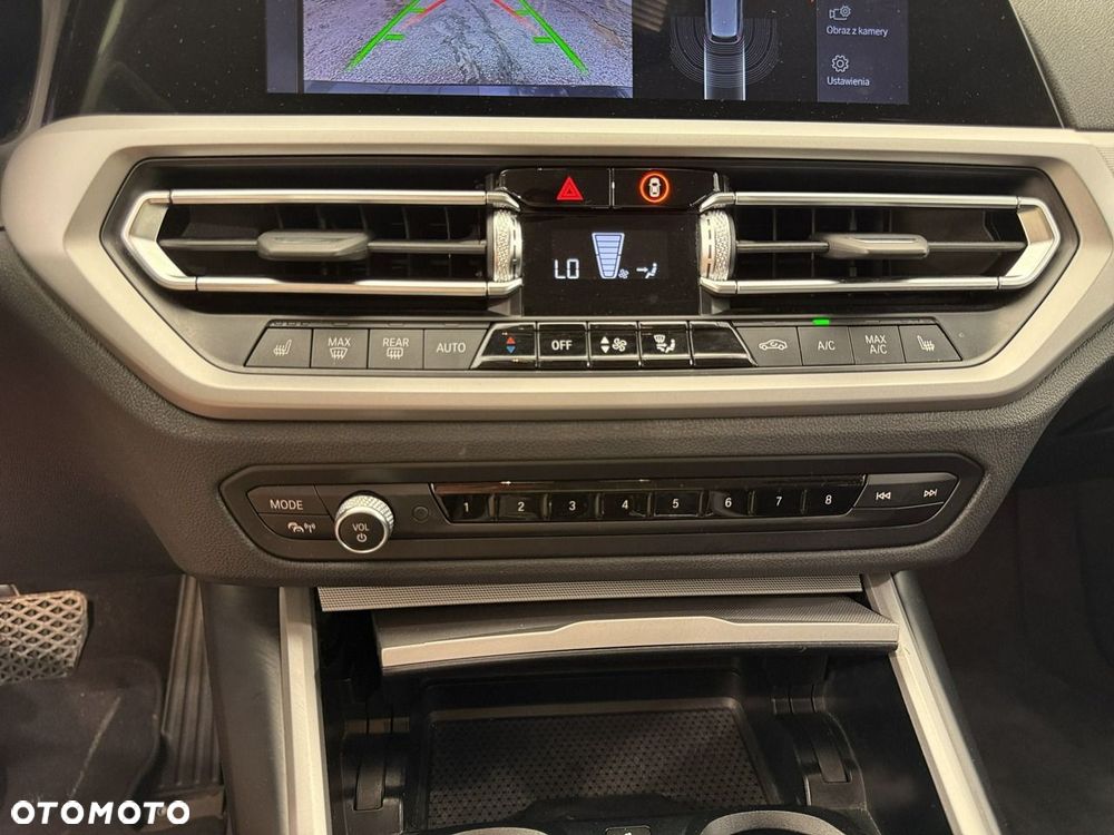 BMW Seria 3 - 22