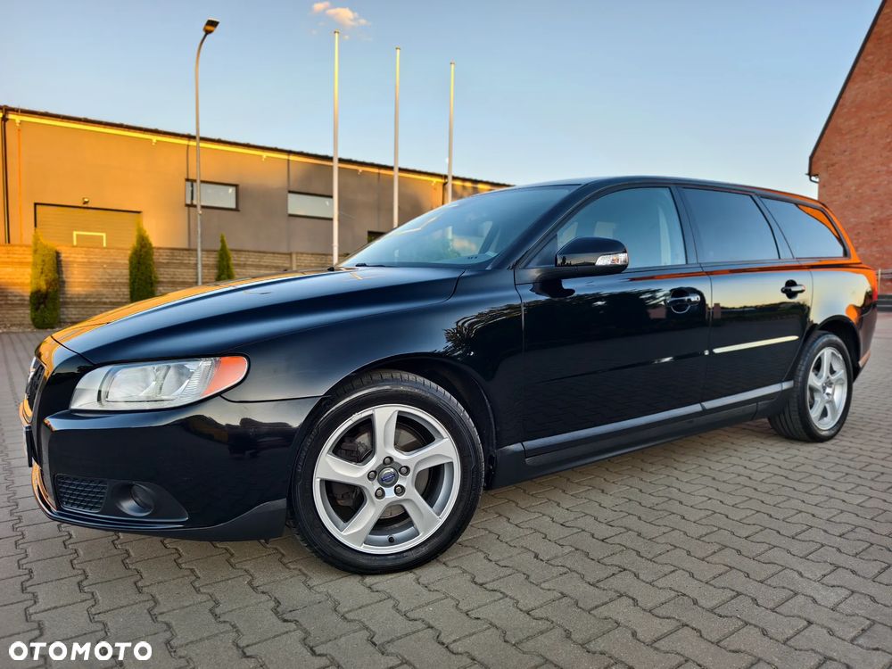 Volvo V70 2.0D Momentum - 33