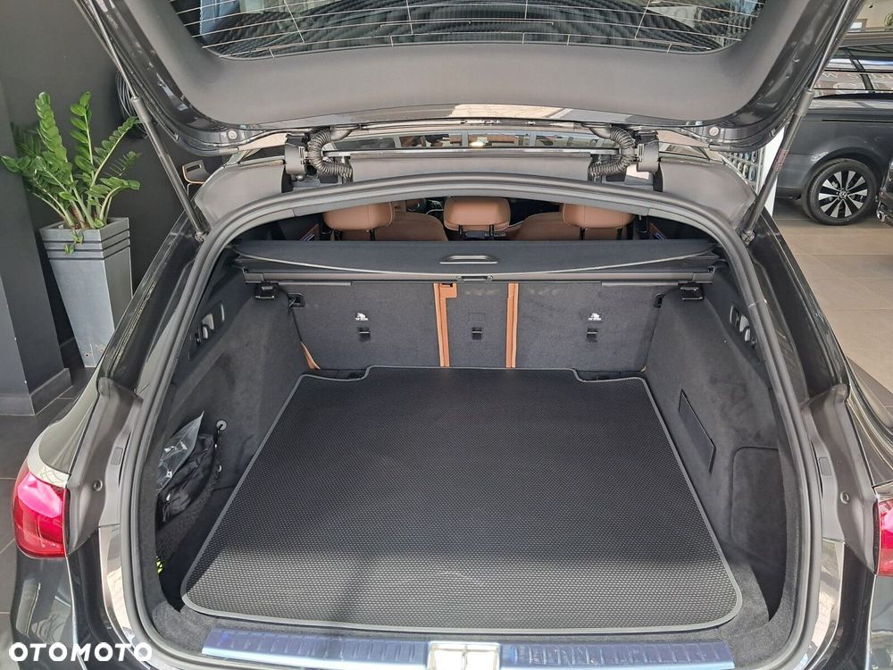 Mercedes-Benz Klasa E 220 d mHEV 4-Matic All-Terrain Avantgarde 9G-Tronic - 41