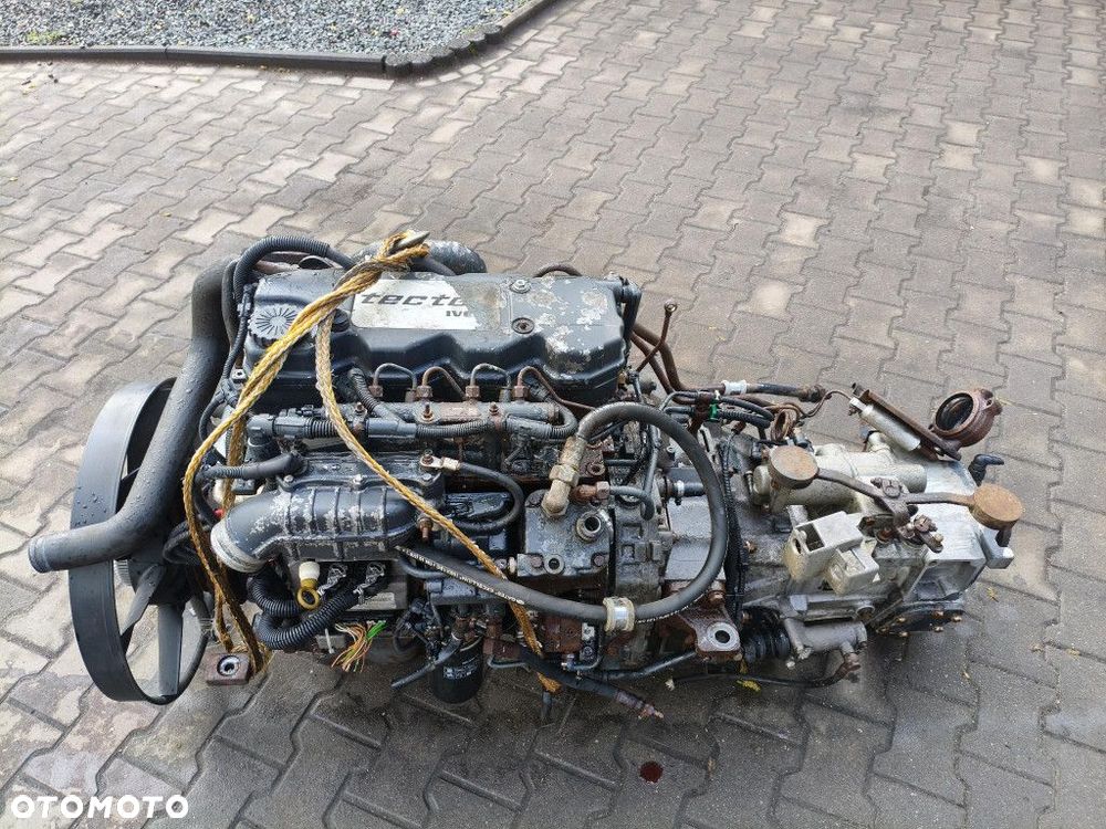 IVECO EURO CARGO SILNIK DIESLA 3.9L F4AE3481B 170KM - 11
