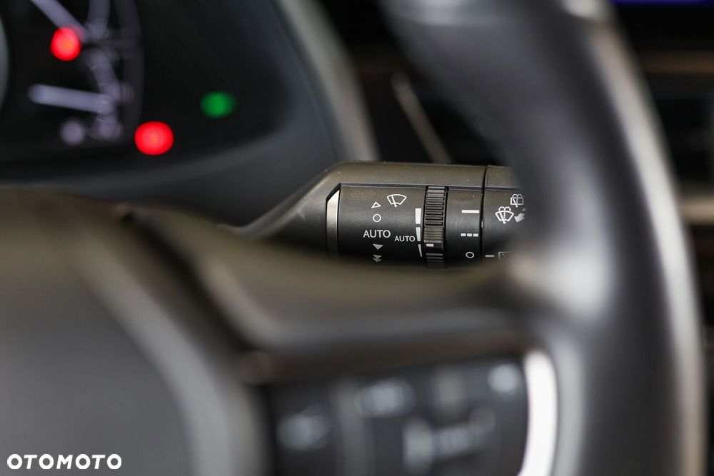 Lexus UX 250h GPF F Sport Design 2WD - 17