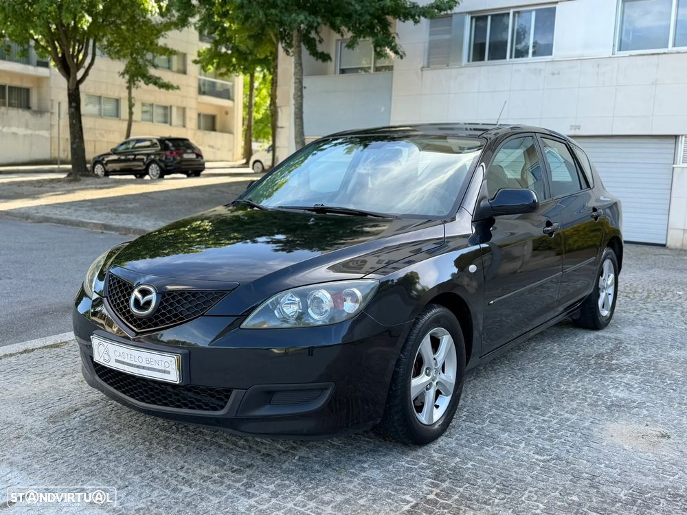 Mazda 3 Hatchback MZR 1.4 Exclusive - 1