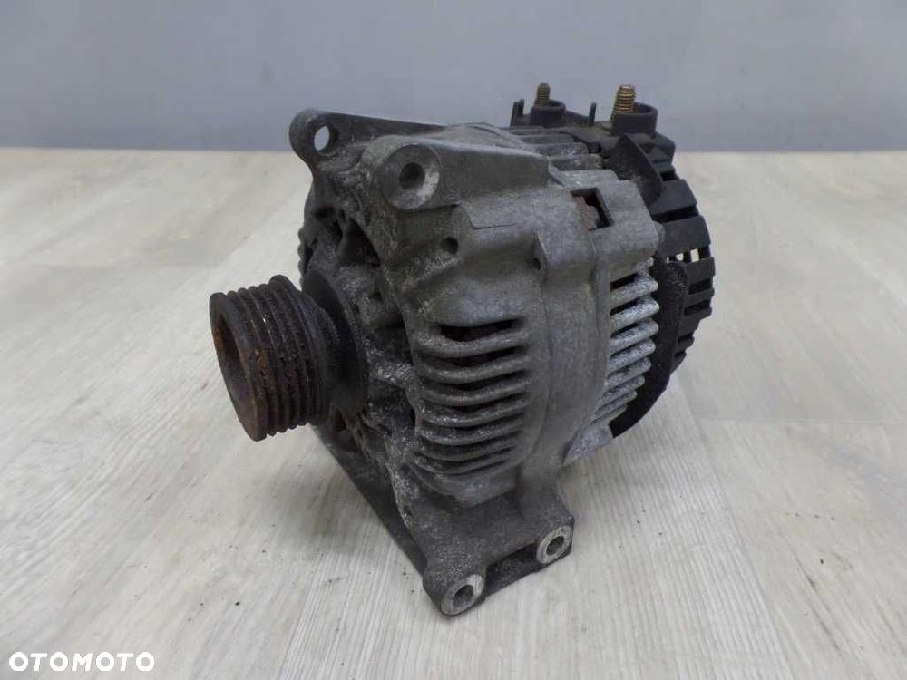 MB A W168 1.4 B ALTERNATOR 0111545602 - 1
